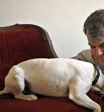 Lupo und sein Herrchen Mike Müller 
